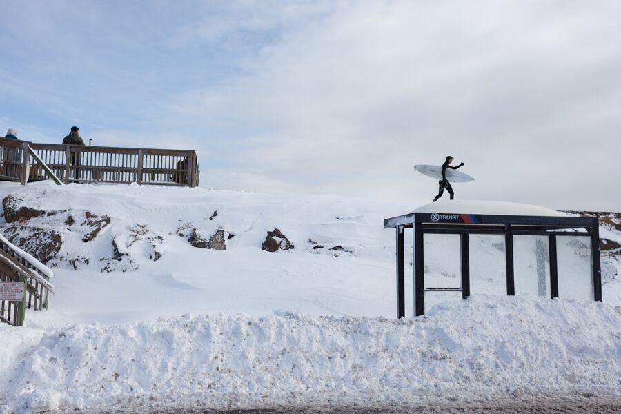 ryan-struck-surfing-snow-4
