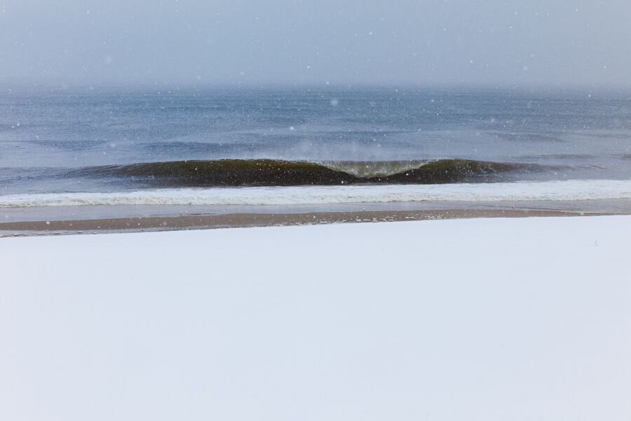 ryan-struck-surfing-snow-7