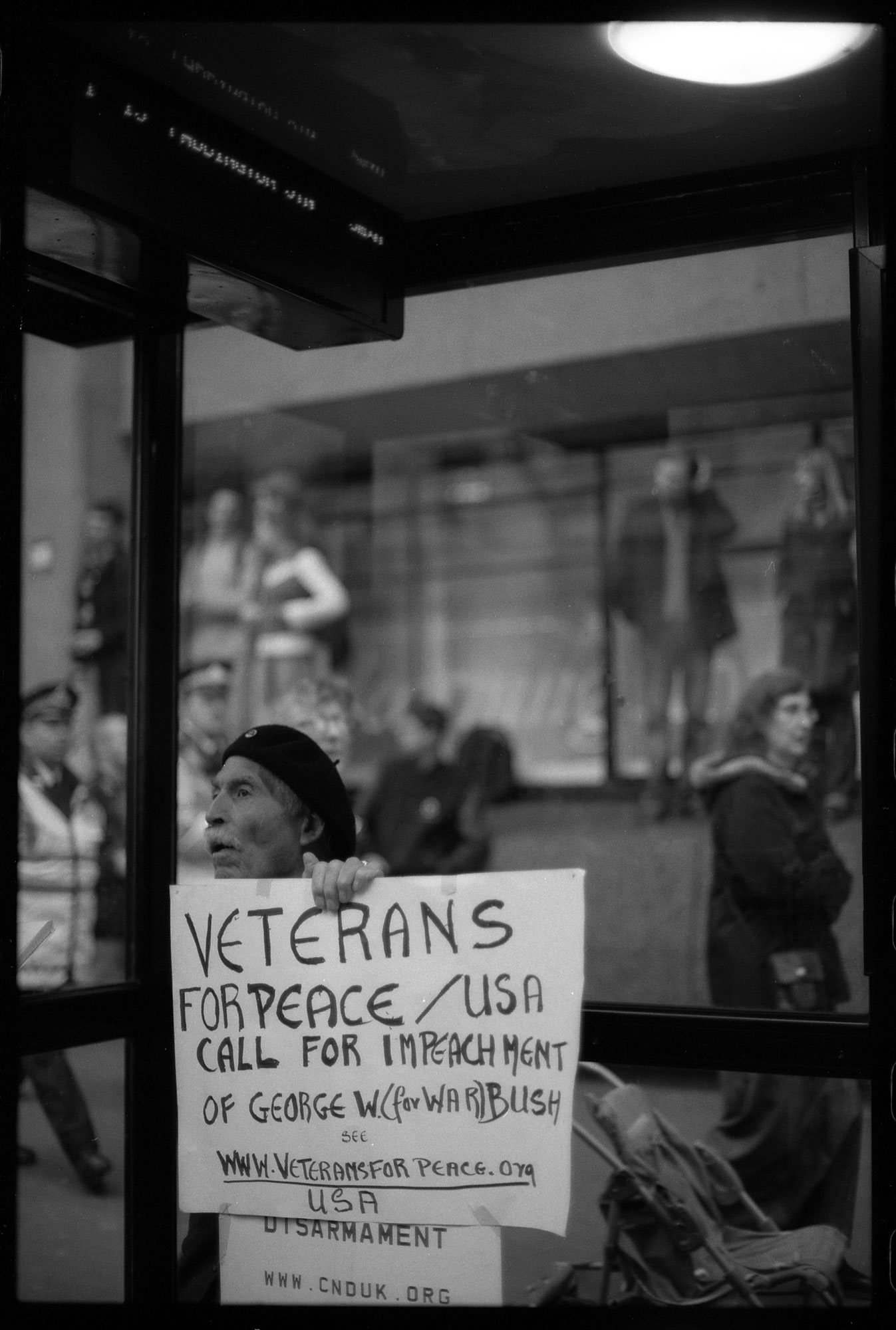 WEB_STW_vietnam-vets-against-the-war-feb-2003_dannyburrows
