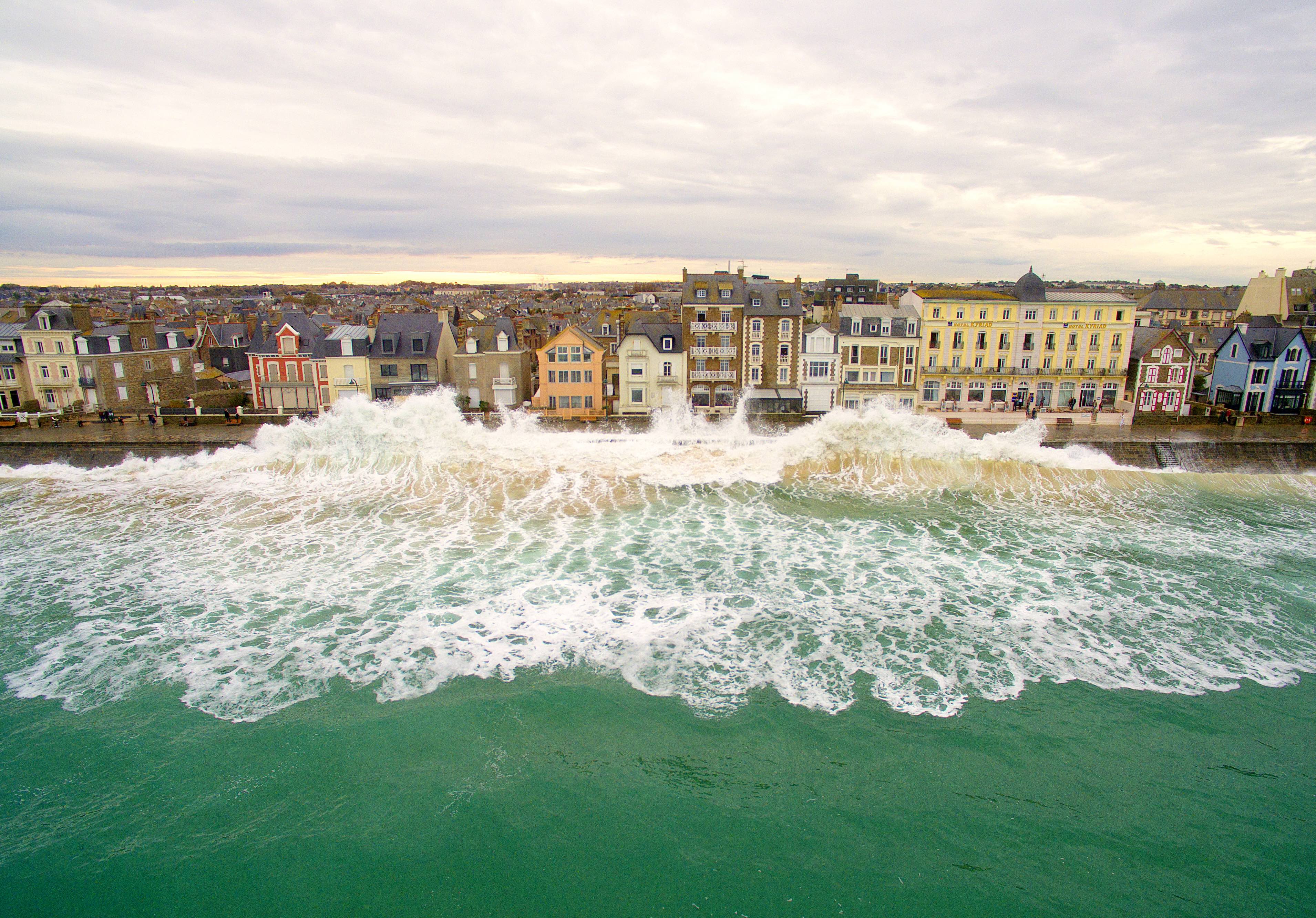 Saint-Malo, France By Easy Ride