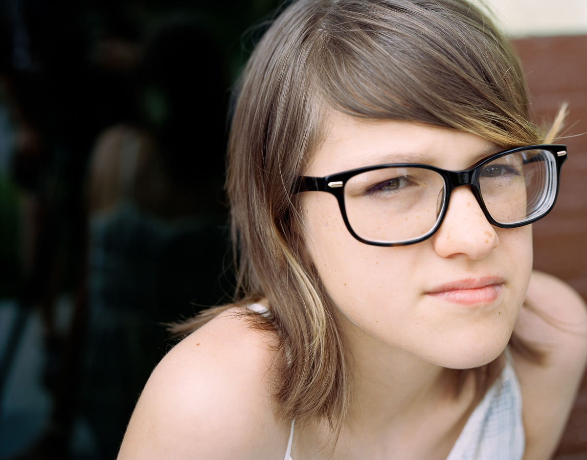 amateur teen glasses hd