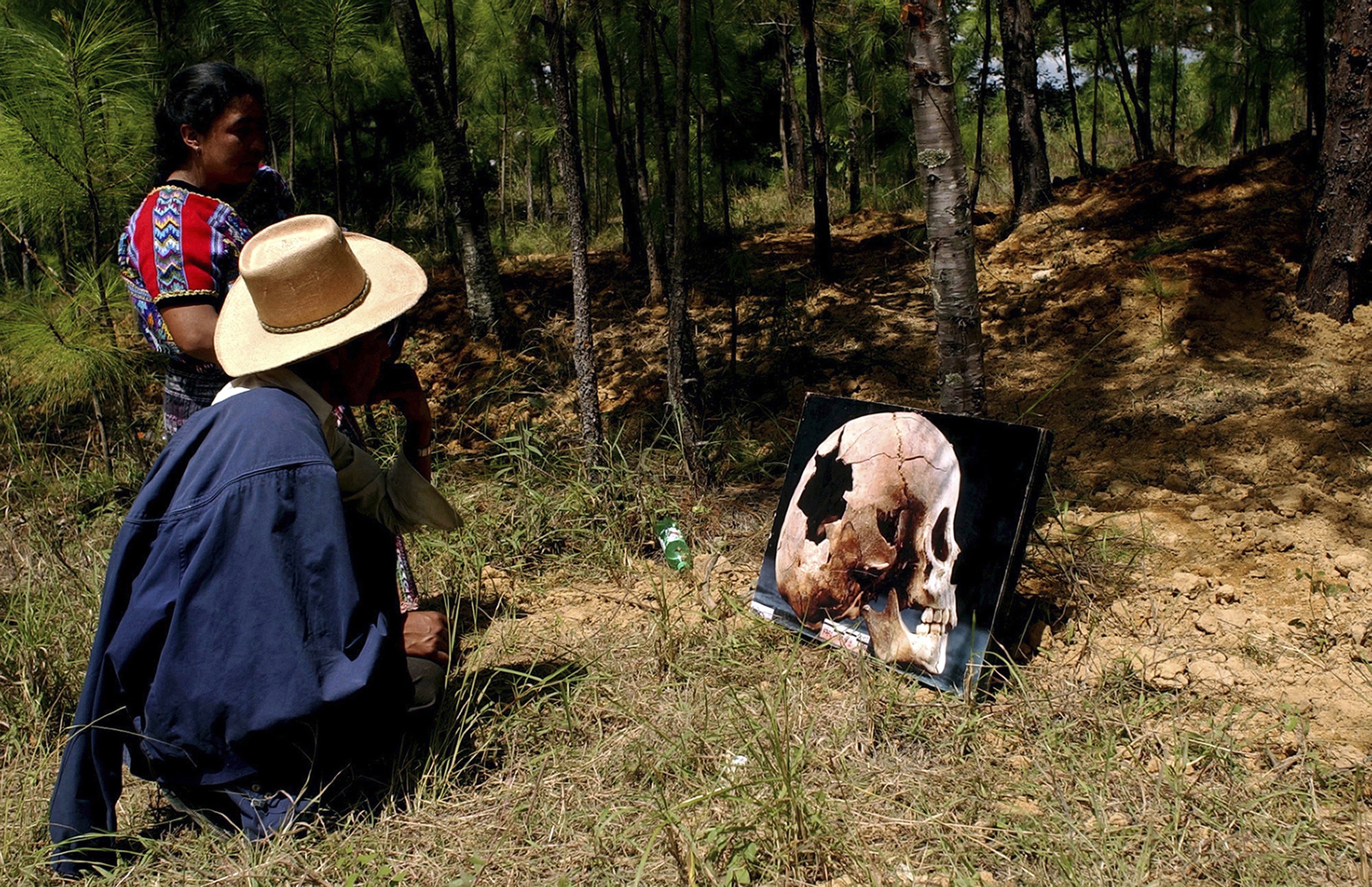 ‘Reclaiming the dead: Mass graves in Guatemala, a story only partially told’, Comolapa, 2004 © Rodrigo Abd, from ‘War Is Only Half The Story’, The Aftermath Project & Dewi Lewis Publishing
