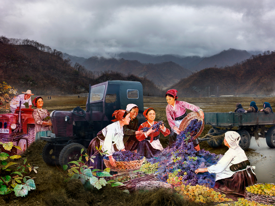 North Korea: a Life Between Propaganda and Reality, 2013-2014. Alice Wielinga.