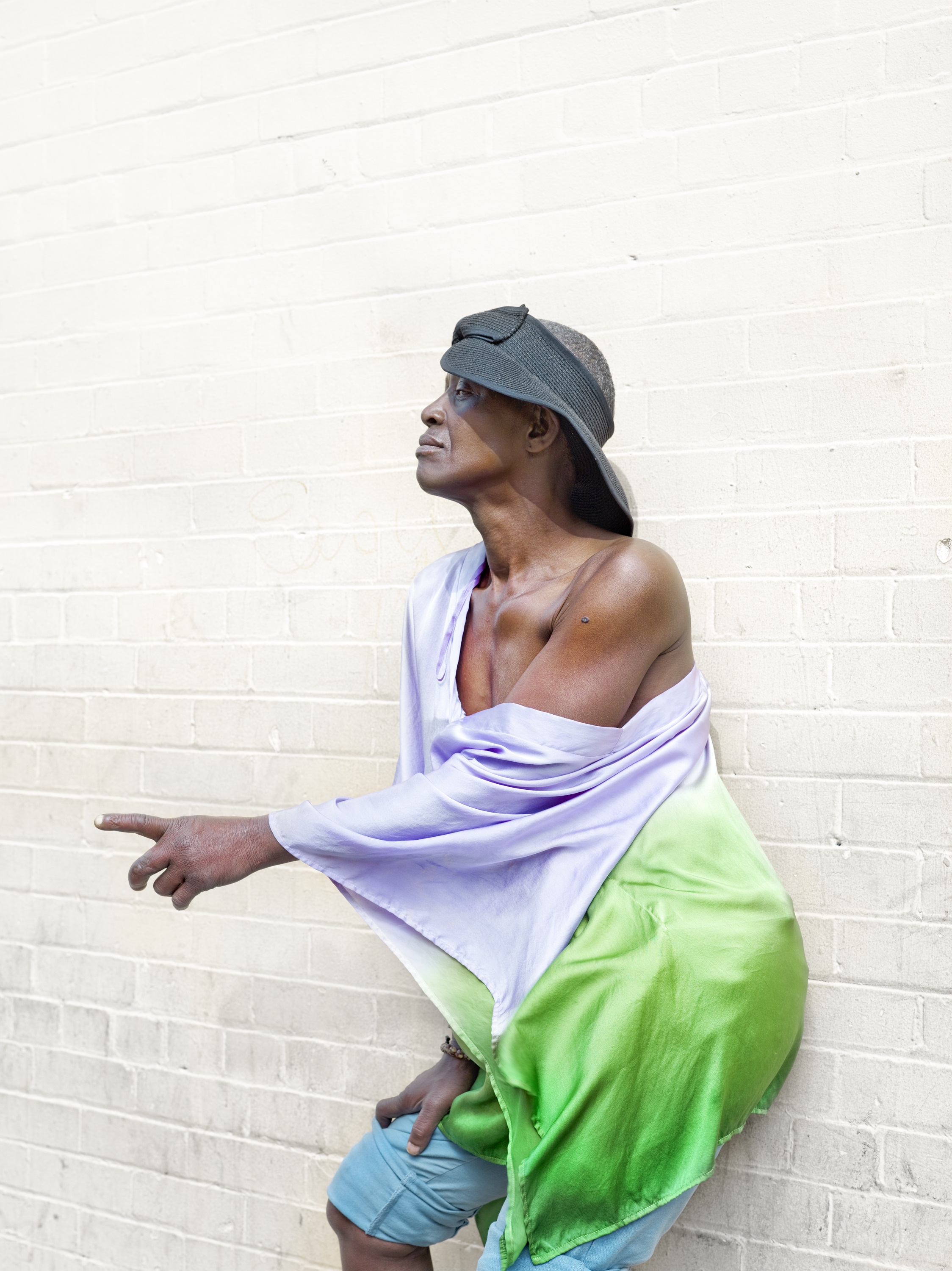 Anonymous, San Francisco, 2009. From the series Boulevard © Katy Grannan, courtesy the artist and Fraenkel Gallery, San Francisco.