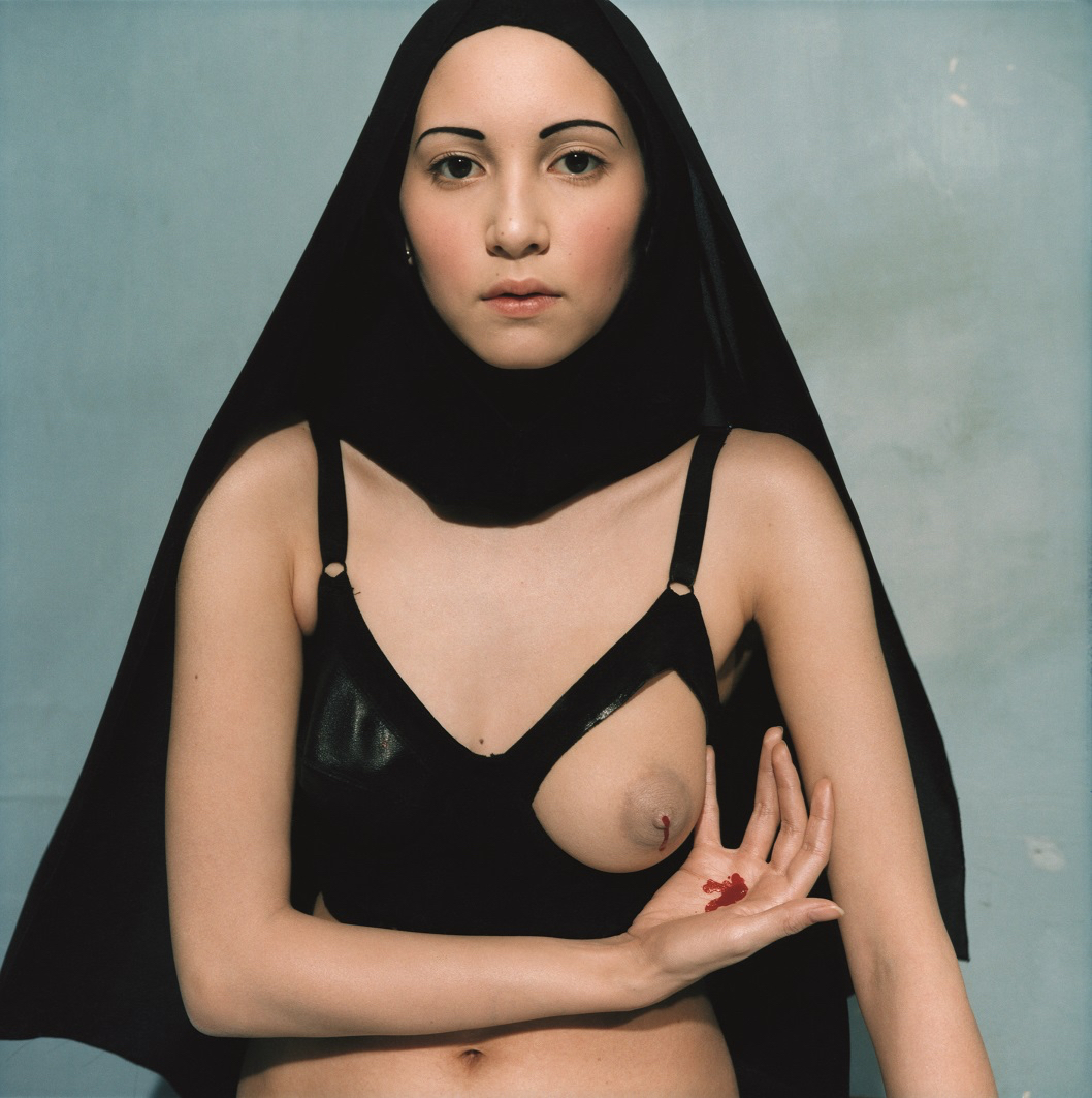 Le lait miraculeux de la Vierge by Bettina Rheims, 1997 © Bettina RheimsCourtesy of Galerie Xippas